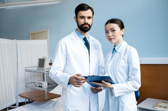 What are Palateless Dentures?